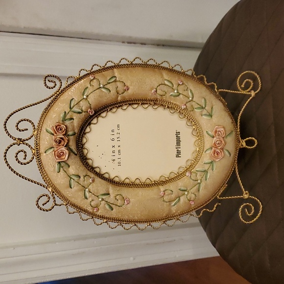 Pier 1 Imports Victorian Style Photo Frame - Picture 2 of 6